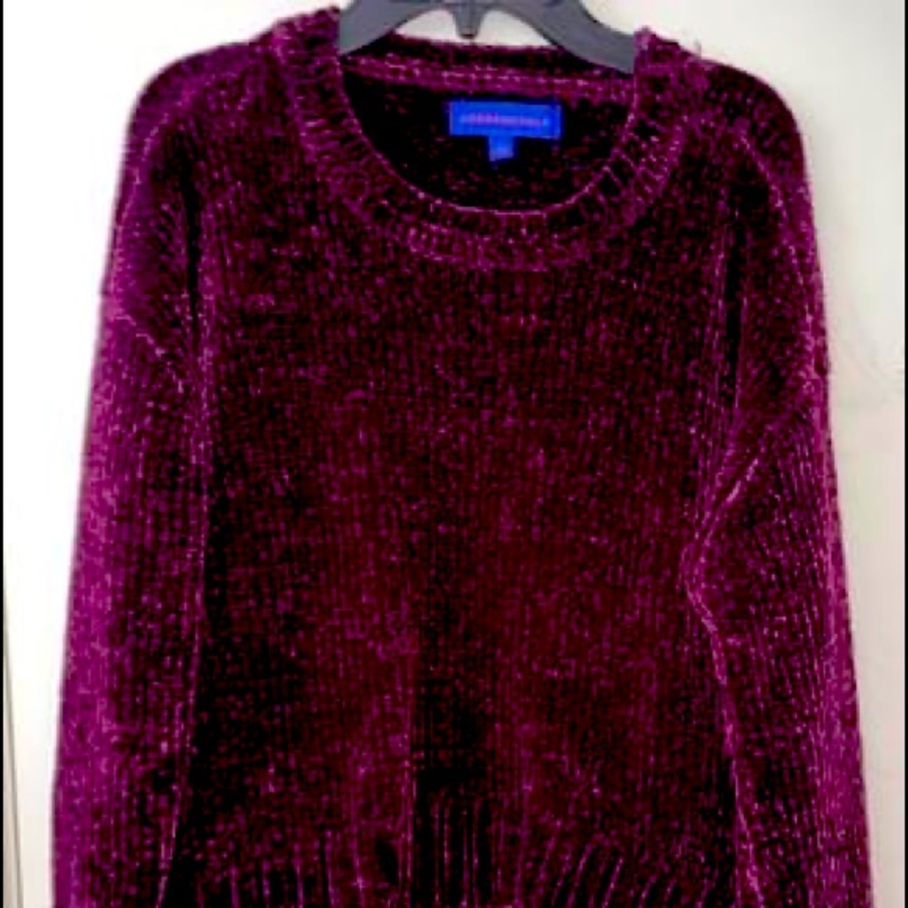 Aeropostale sweater size large .